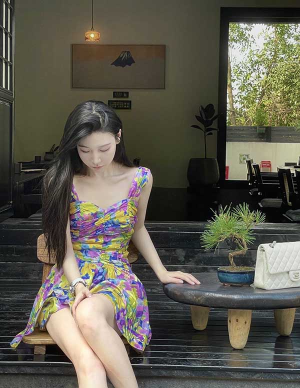 新加坡外围女经纪人